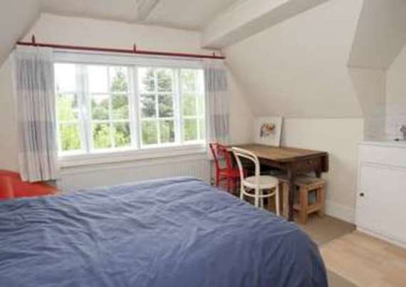 7 Bedroom Semi-Detac...